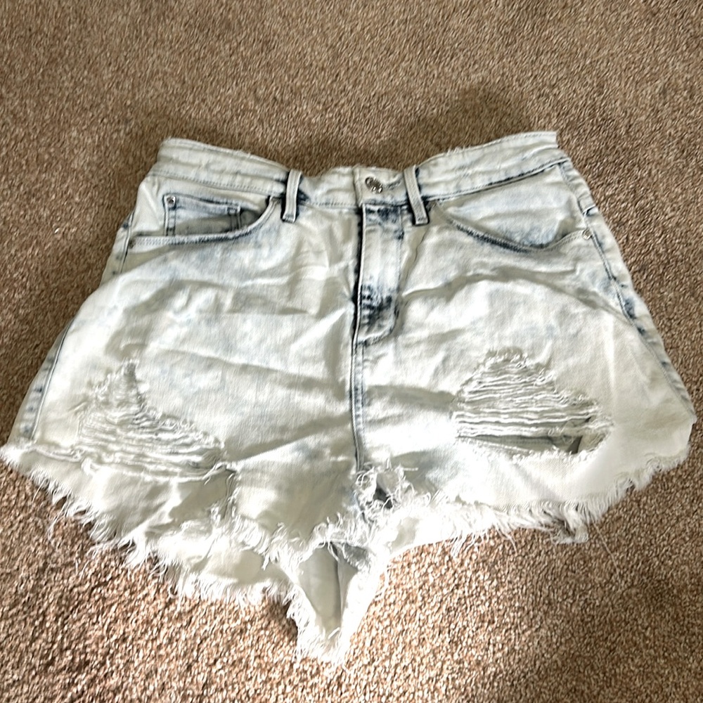 Guess light distressed Jean Short